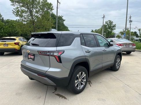New 2026 Chevrolet Equinox LT w/ Safety and Technology Package image 30