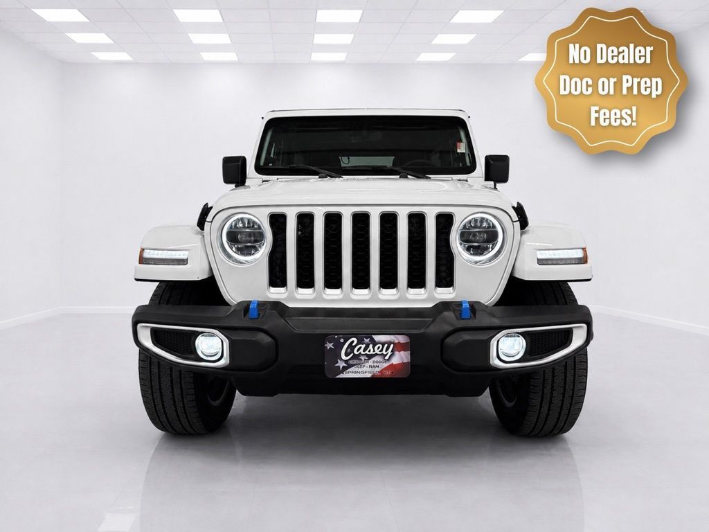 Used 2023 Jeep Wrangler Unlimited Sahara w/ Cold Weather Group AWD/4WD image 3