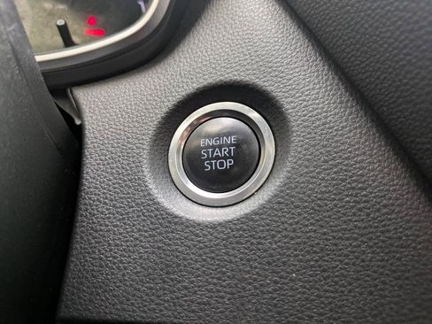 Used 2025 Toyota Corolla XSE FWD image 9