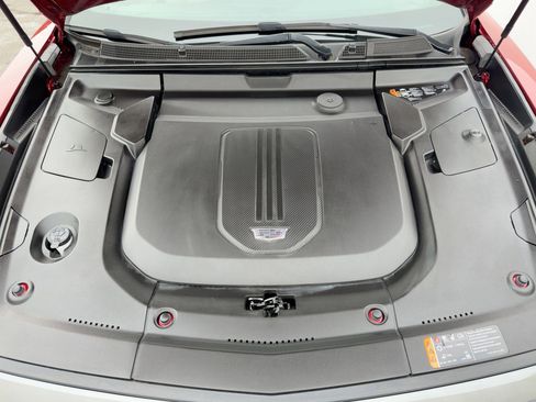 Certified 2024 Cadillac Lyriq Sport w/ Nappa Leather Package image 28