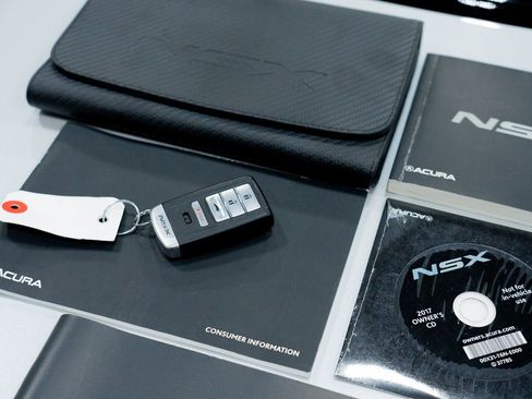 Used 2017 Acura NSX image 50