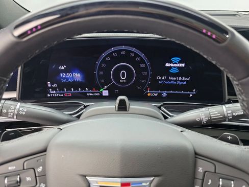 Used 2023 Cadillac Escalade Sport w/ LPO, ONYX Package AWD/4WD image 23
