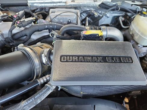 Used 2017 Chevrolet Silverado 2500 LT AWD/4WD image 14