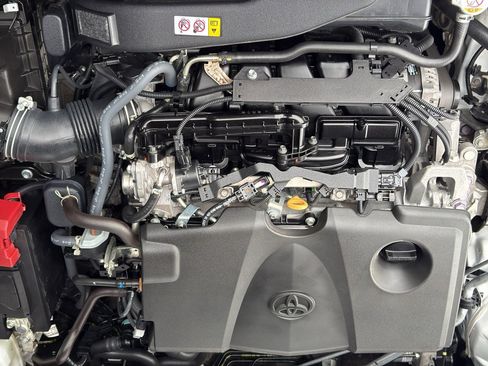 Used 2017 Ford Escape SE w/ Equipment Group 201A image 32