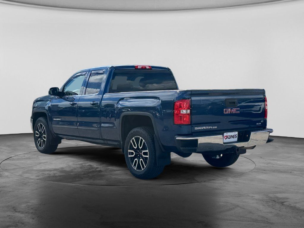 Used 2019 GMC Sierra 1500 SLE w/ SLE Value Package AWD/4WD image 7