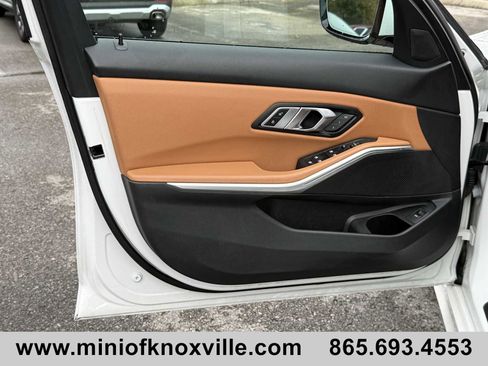 Used 2023 BMW 330i xDrive Sedan w/ Premium Package image 12