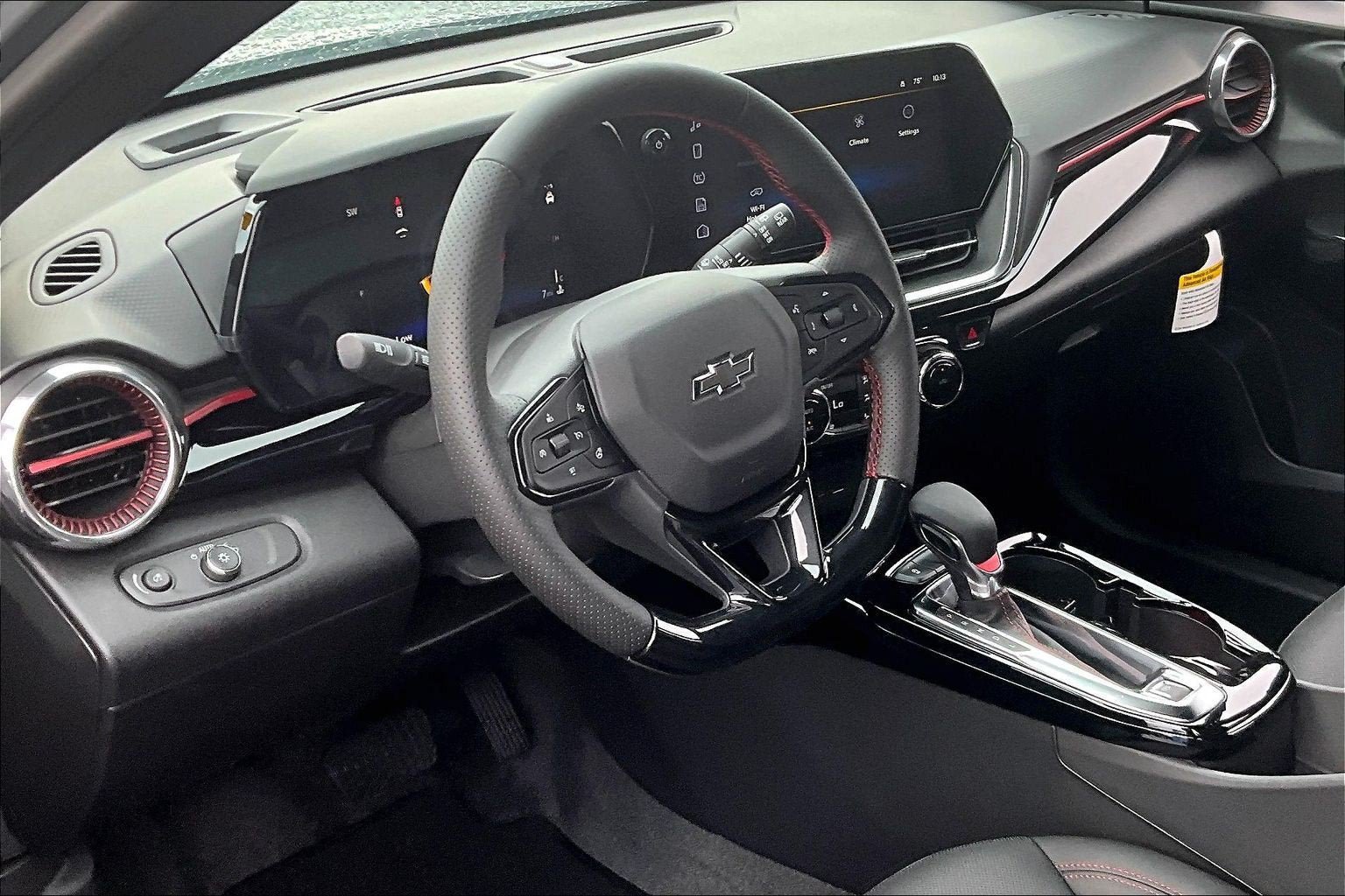 New 2026 Chevrolet Trax RS w/ Driver Confidence Package FWD image 6