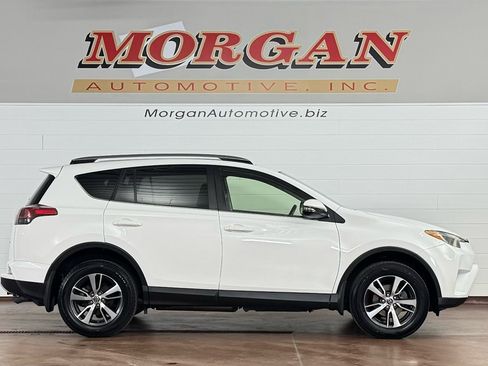 Used 2017 Toyota RAV4 XLE image 2