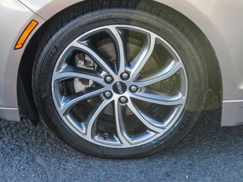 Used 2019 Lincoln MKZ Reserve w/ Reserve Plus Package image 7