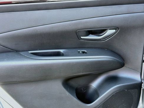 Used 2022 Hyundai Tucson SEL w/ Cargo Package FWD image 27