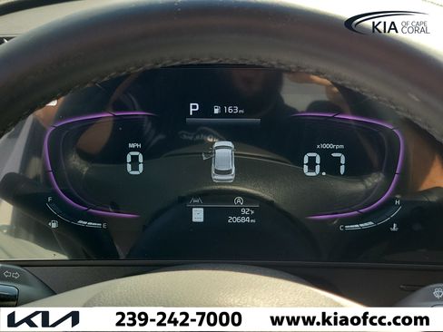 Certified 2025 Kia Sportage EX FWD image 25