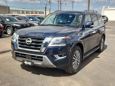 Used 2023 Nissan Armada SL w/ Captain's Chairs Package image 1