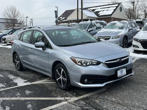 Used 2021 Subaru Impreza Premium image 3