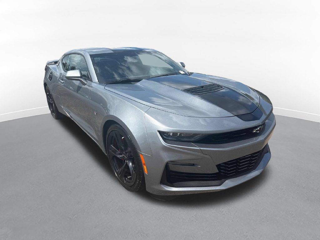 Used 2023 Chevrolet Camaro SS RWD image 4