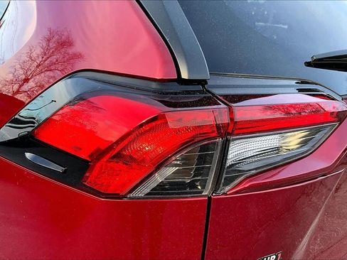 New 2025 Toyota RAV4 LE image 14