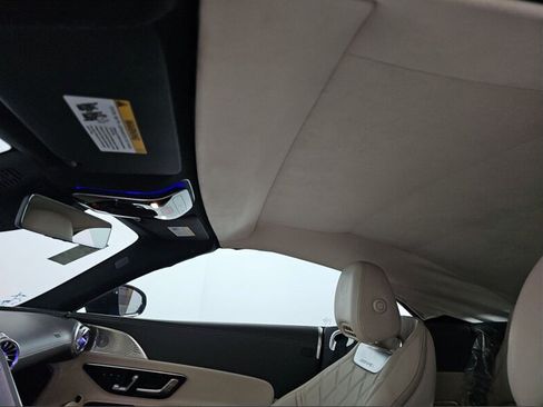 Used 2023 Mercedes-Benz SL 63 AMG 4MATIC image 9