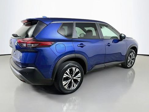 Used 2023 Nissan Rogue SV FWD image 7
