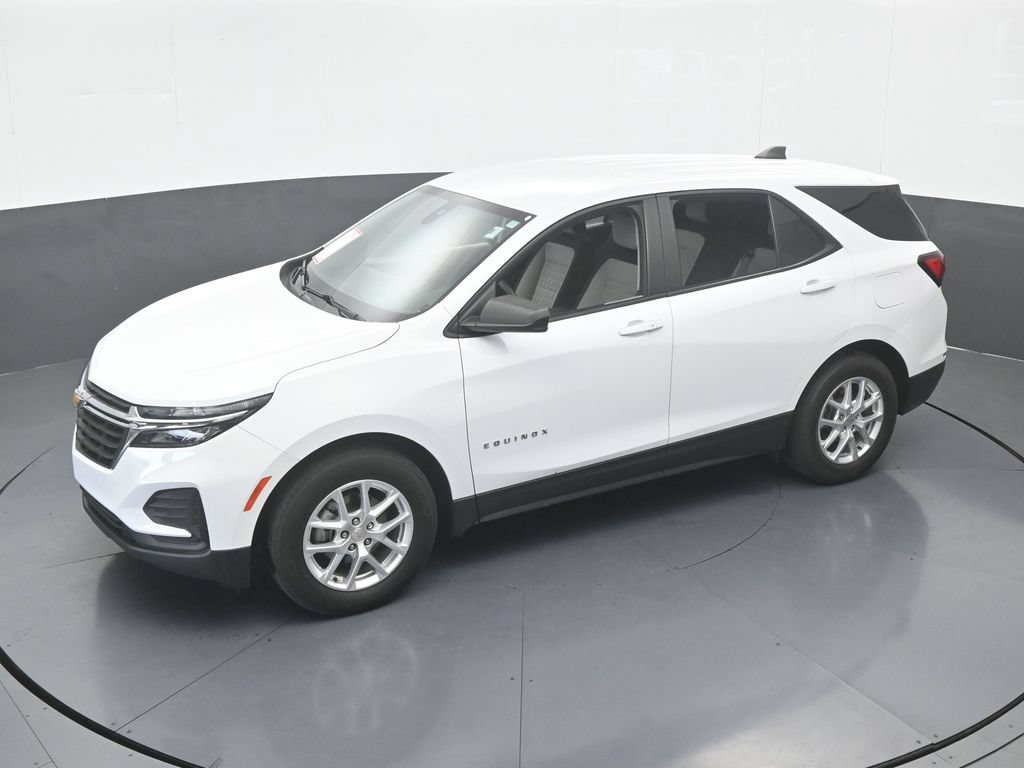 Used 2024 Chevrolet Equinox LS w/ LS Convenience Package FWD image 46