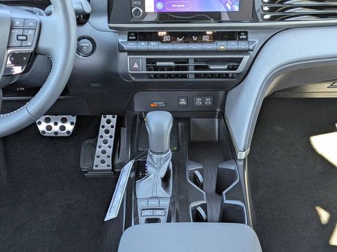 New 2026 Toyota Camry SE w/ Convenience Package FWD image 18