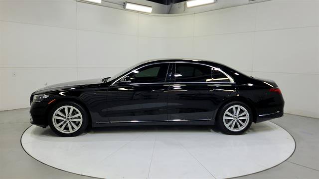 Used 2025 Mercedes-Benz S 500 4MATIC image 5