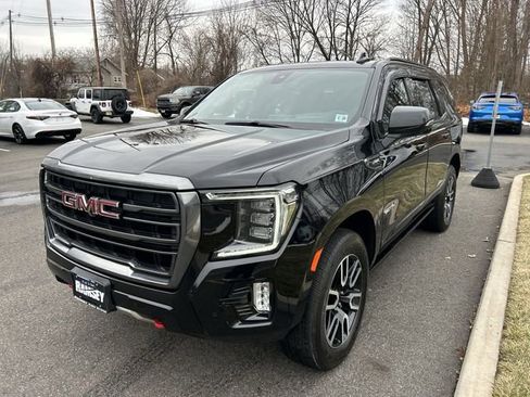 Used 2021 GMC Yukon AT4 w/ AT4 Premium Plus Package image 4