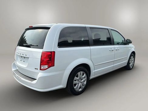 Used 2014 Dodge Grand Caravan SE w/ Quick Order Package 29E SE FWD image 5