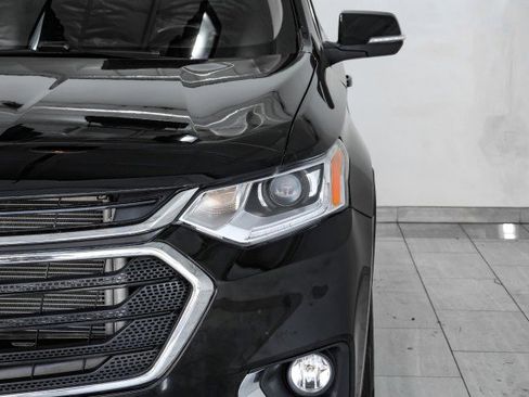 Used 2021 Chevrolet Traverse LT AWD/4WD image 48
