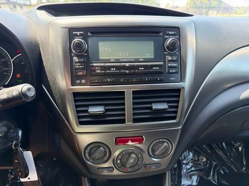 Used 2011 Subaru Impreza 2.5i Premium w/ PWR Moonroof Value Pkg AWD/4WD image 15