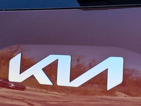 Used 2023 Kia Telluride S w/ S Sunroof Package AWD/4WD image 29
