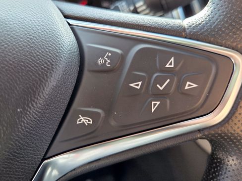 Used 2024 Chevrolet Equinox LS w/ LS Convenience Package FWD image 33
