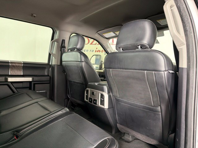 Used 2019 Ford F250 Lariat w/ Lariat Ultimate Package AWD/4WD image 35