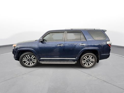 Used 2016 Toyota 4Runner Limited image 9