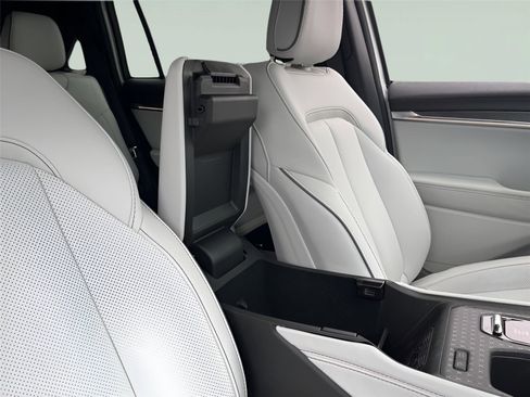 Used 2025 Jeep Wagoneer S Limited image 27