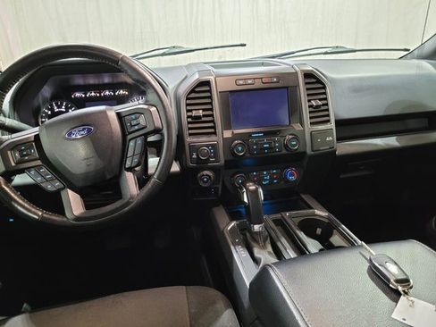 Used 2020 Ford F150 XLT w/ Equipment Group 302A Luxury image 4