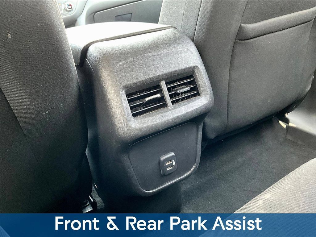 Used 2022 Chevrolet Equinox LT FWD image 13