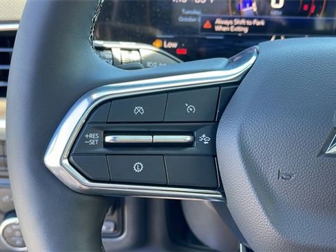 New 2026 Chevrolet Suburban Premier w/ Sun And Tow Package image 25