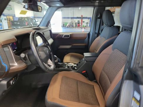 Used 2023 Ford Bronco Outer Banks image 16