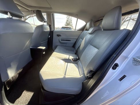 Used 2014 Toyota Prius C Four image 20