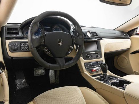 Used 2015 Maserati GranTurismo Sport image 6