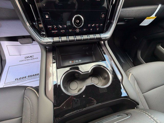 New 2026 GMC Yukon Elevation w/ Elevation Premium Package AWD/4WD image 11
