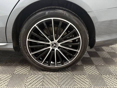 Used 2021 Mercedes-Benz C 300 Sedan image 17