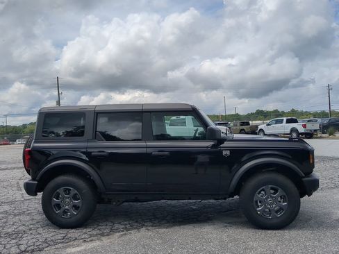 New 2025 Ford Bronco Big Bend image 2