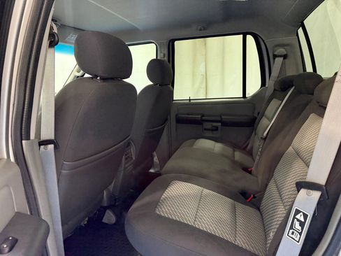 Used 2003 Ford Explorer Sport Trac XLT image 33