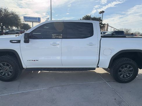 Used 2026 GMC Sierra 1500 AT4X image 8