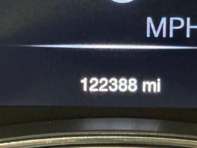 Used 2018 Jeep Grand Cherokee Altitude AWD/4WD image 21