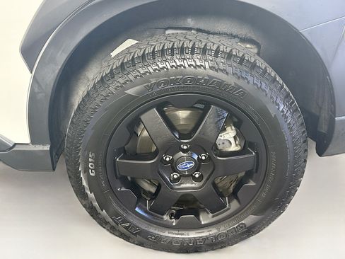 Used 2023 Subaru Outback Wilderness AWD/4WD image 11