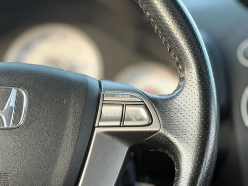 Used 2010 Honda Pilot EX-L image 25