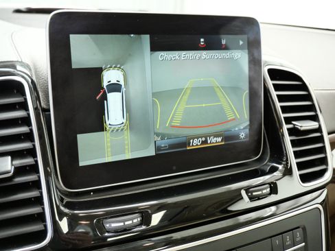 Used 2017 Mercedes-Benz GLS 450 4MATIC image 29