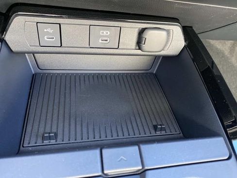 New 2026 Toyota Prius Limited AWD/4WD image 11