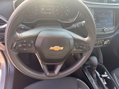 Certified 2023 Chevrolet TrailBlazer LT AWD/4WD image 17